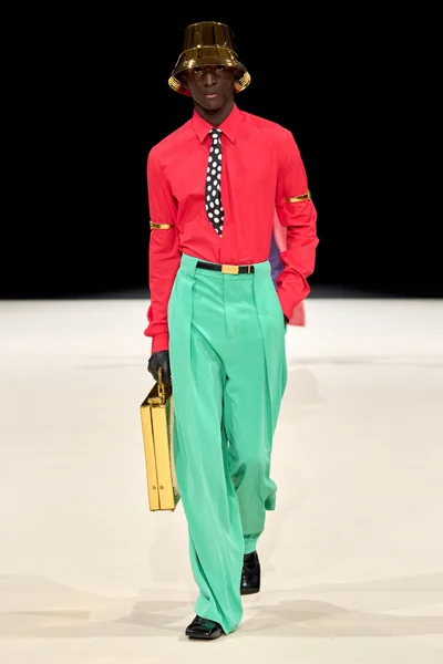 Look 22